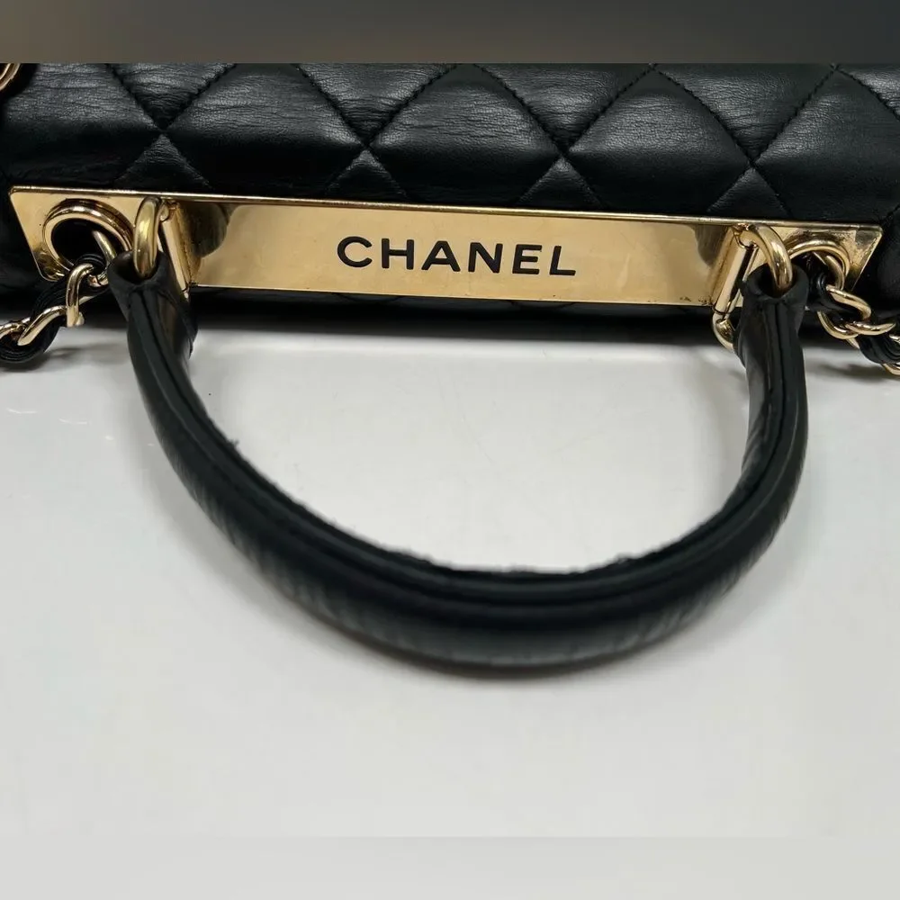 Chanel Large Trendy Top Handle Black Quilted Shoulder Hand Bag Gold Hardware